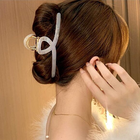 Big Butterfly Claw Hair Clips Set for Women Long Thick Hair 3 Pcs